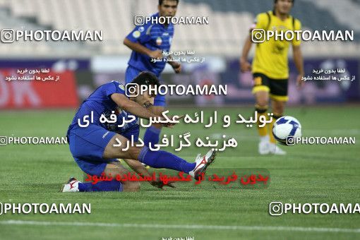 766860, Tehran, Iran, لیگ برتر فوتبال ایران، Persian Gulf Cup، Week 1، First Leg، Esteghlal 1 v 0 Sepahan on 2009/08/07 at Azadi Stadium