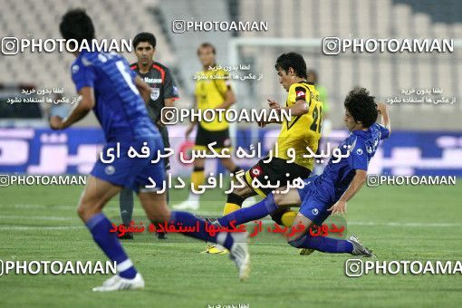 766773, Tehran, Iran, لیگ برتر فوتبال ایران، Persian Gulf Cup، Week 1، First Leg، Esteghlal 1 v 0 Sepahan on 2009/08/07 at Azadi Stadium