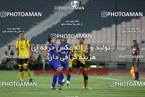 766786, Tehran, Iran, لیگ برتر فوتبال ایران، Persian Gulf Cup، Week 1، First Leg، Esteghlal 1 v 0 Sepahan on 2009/08/07 at Azadi Stadium