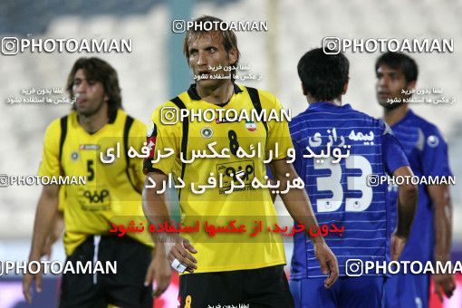 766747, Tehran, Iran, لیگ برتر فوتبال ایران، Persian Gulf Cup، Week 1، First Leg، Esteghlal 1 v 0 Sepahan on 2009/08/07 at Azadi Stadium