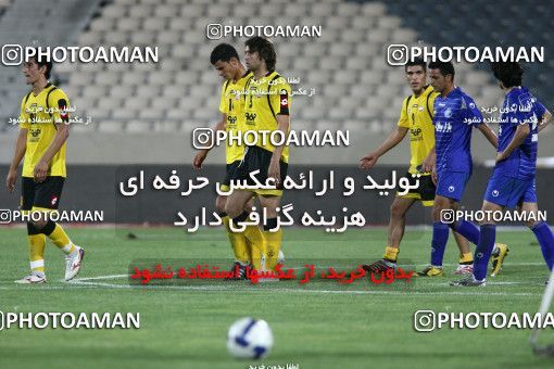 766822, Tehran, Iran, لیگ برتر فوتبال ایران، Persian Gulf Cup، Week 1، First Leg، Esteghlal 1 v 0 Sepahan on 2009/08/07 at Azadi Stadium