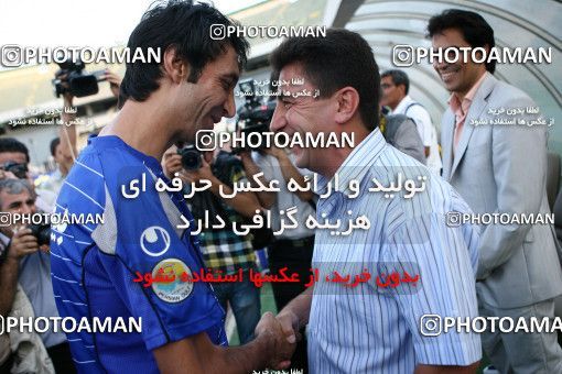 770937, Tehran, Iran, لیگ برتر فوتبال ایران، Persian Gulf Cup، Week 1، First Leg، Esteghlal 1 v 0 Sepahan on 2009/08/07 at Azadi Stadium