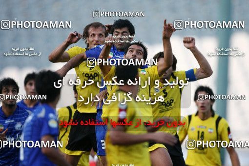 770841, Tehran, Iran, لیگ برتر فوتبال ایران، Persian Gulf Cup، Week 1، First Leg، Esteghlal 1 v 0 Sepahan on 2009/08/07 at Azadi Stadium