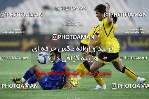 770810, Tehran, Iran, لیگ برتر فوتبال ایران، Persian Gulf Cup، Week 1، First Leg، Esteghlal 1 v 0 Sepahan on 2009/08/07 at Azadi Stadium