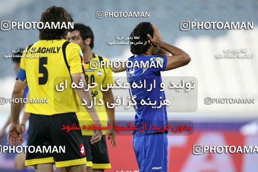 770800, Tehran, Iran, لیگ برتر فوتبال ایران، Persian Gulf Cup، Week 1، First Leg، Esteghlal 1 v 0 Sepahan on 2009/08/07 at Azadi Stadium