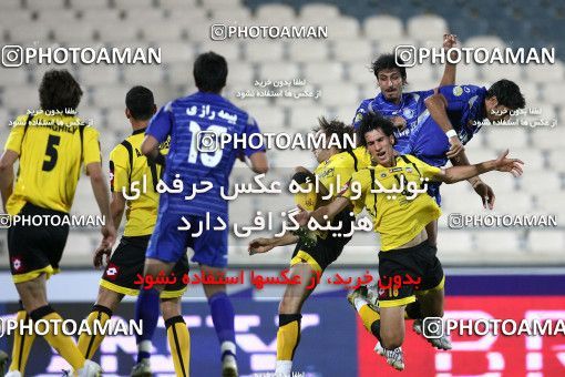 770895, Tehran, Iran, لیگ برتر فوتبال ایران، Persian Gulf Cup، Week 1، First Leg، Esteghlal 1 v 0 Sepahan on 2009/08/07 at Azadi Stadium