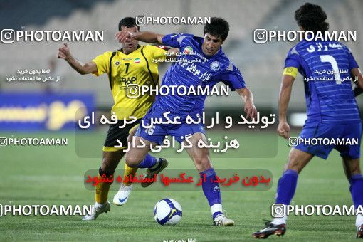 770921, Tehran, Iran, لیگ برتر فوتبال ایران، Persian Gulf Cup، Week 1، First Leg، Esteghlal 1 v 0 Sepahan on 2009/08/07 at Azadi Stadium