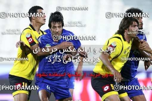 770926, Tehran, Iran, لیگ برتر فوتبال ایران، Persian Gulf Cup، Week 1، First Leg، Esteghlal 1 v 0 Sepahan on 2009/08/07 at Azadi Stadium