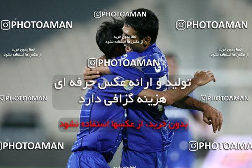 770924, Tehran, Iran, لیگ برتر فوتبال ایران، Persian Gulf Cup، Week 1، First Leg، Esteghlal 1 v 0 Sepahan on 2009/08/07 at Azadi Stadium