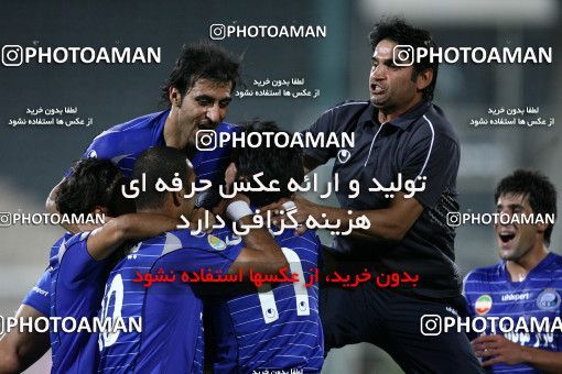 770925, Tehran, Iran, لیگ برتر فوتبال ایران، Persian Gulf Cup، Week 1، First Leg، Esteghlal 1 v 0 Sepahan on 2009/08/07 at Azadi Stadium