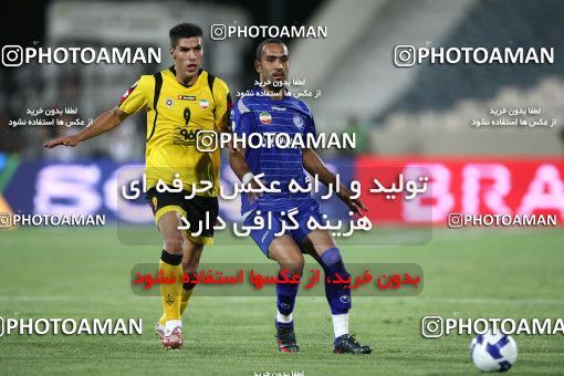 770784, Tehran, Iran, لیگ برتر فوتبال ایران، Persian Gulf Cup، Week 1، First Leg، Esteghlal 1 v 0 Sepahan on 2009/08/07 at Azadi Stadium