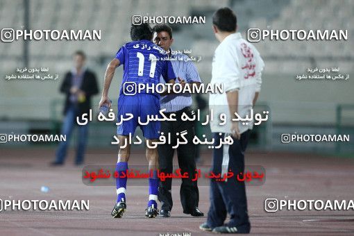 770942, Tehran, Iran, لیگ برتر فوتبال ایران، Persian Gulf Cup، Week 1، First Leg، Esteghlal 1 v 0 Sepahan on 2009/08/07 at Azadi Stadium