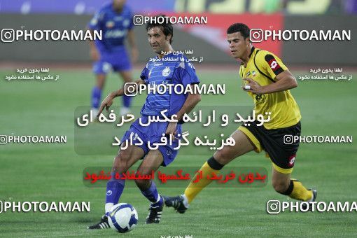770160, Tehran, Iran, لیگ برتر فوتبال ایران، Persian Gulf Cup، Week 1، First Leg، Esteghlal 1 v 0 Sepahan on 2009/08/07 at Azadi Stadium