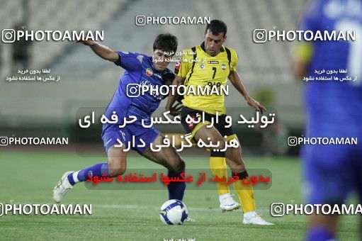770208, Tehran, Iran, لیگ برتر فوتبال ایران، Persian Gulf Cup، Week 1، First Leg، Esteghlal 1 v 0 Sepahan on 2009/08/07 at Azadi Stadium