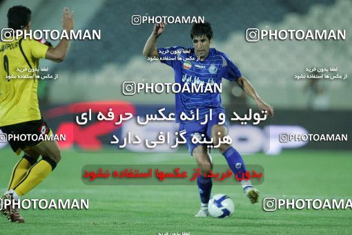 770175, Tehran, Iran, لیگ برتر فوتبال ایران، Persian Gulf Cup، Week 1، First Leg، Esteghlal 1 v 0 Sepahan on 2009/08/07 at Azadi Stadium