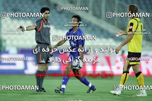 770155, Tehran, Iran, لیگ برتر فوتبال ایران، Persian Gulf Cup، Week 1، First Leg، Esteghlal 1 v 0 Sepahan on 2009/08/07 at Azadi Stadium
