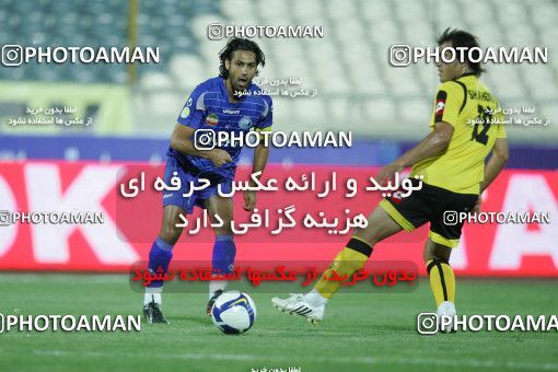 770154, Tehran, Iran, لیگ برتر فوتبال ایران، Persian Gulf Cup، Week 1، First Leg، Esteghlal 1 v 0 Sepahan on 2009/08/07 at Azadi Stadium