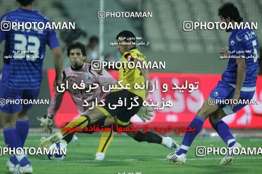 770269, Tehran, Iran, لیگ برتر فوتبال ایران، Persian Gulf Cup، Week 1، First Leg، Esteghlal 1 v 0 Sepahan on 2009/08/07 at Azadi Stadium