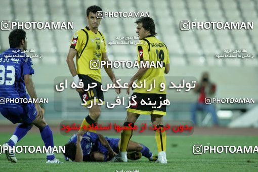 770194, Tehran, Iran, لیگ برتر فوتبال ایران، Persian Gulf Cup، Week 1، First Leg، Esteghlal 1 v 0 Sepahan on 2009/08/07 at Azadi Stadium