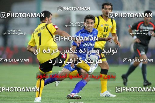765605, Tehran, Iran, لیگ برتر فوتبال ایران، Persian Gulf Cup، Week 1، First Leg، Esteghlal 1 v 0 Sepahan on 2009/08/07 at Azadi Stadium