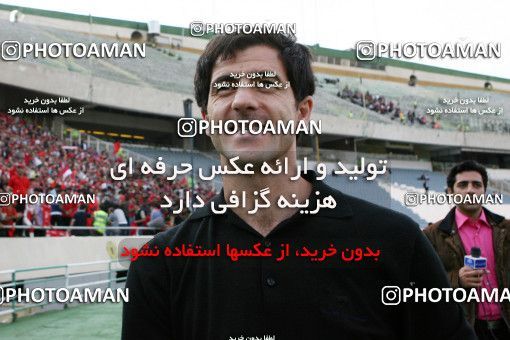 770442, Tehran, Iran, لیگ برتر فوتبال ایران، Persian Gulf Cup، Week 14، First Leg، Persepolis 2 v 1 Tractor Sazi on 2009/10/26 at Azadi Stadium