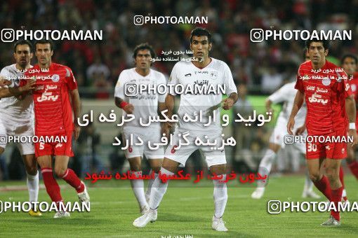 770399, Tehran, Iran, لیگ برتر فوتبال ایران، Persian Gulf Cup، Week 14، First Leg، Persepolis 2 v 1 Tractor Sazi on 2009/10/26 at Azadi Stadium
