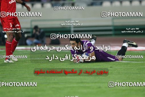 770355, Tehran, Iran, لیگ برتر فوتبال ایران، Persian Gulf Cup، Week 14، First Leg، Persepolis 2 v 1 Tractor Sazi on 2009/10/26 at Azadi Stadium