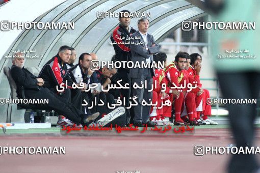 765561, Tehran, Iran, لیگ برتر فوتبال ایران، Persian Gulf Cup، Week 14، First Leg، Persepolis 2 v 1 Tractor Sazi on 2009/10/26 at Azadi Stadium