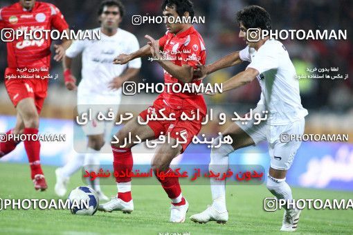 765565, Tehran, Iran, لیگ برتر فوتبال ایران، Persian Gulf Cup، Week 14، First Leg، Persepolis 2 v 1 Tractor Sazi on 2009/10/26 at Azadi Stadium