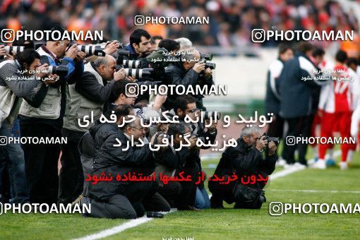 765640, Tehran, Iran, لیگ برتر فوتبال ایران، Persian Gulf Cup، Week 23، Second Leg، Esteghlal 2 v 2 Tractor Sazi on 2010/01/15 at Azadi Stadium