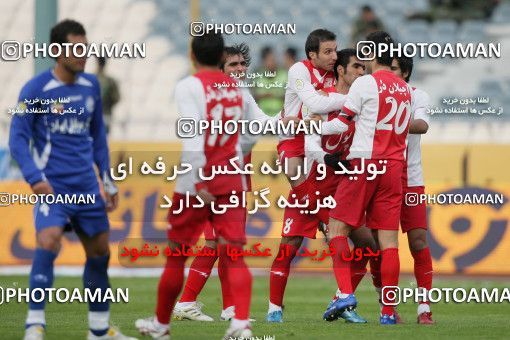 766601, Tehran, Iran, لیگ برتر فوتبال ایران، Persian Gulf Cup، Week 23، Second Leg، Esteghlal 2 v 2 Tractor Sazi on 2010/01/15 at Azadi Stadium