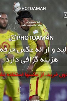 772444, Ahvaz, [*parameter:4*], لیگ برتر فوتبال ایران، Persian Gulf Cup، Week 2، First Leg، Foulad Khouzestan 1 v 1 Naft Tehran on 2017/08/03 at Ahvaz Ghadir Stadium