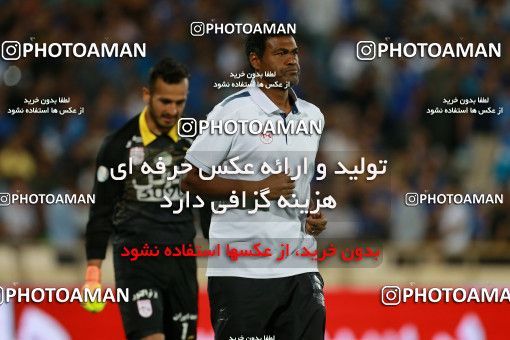 781437, لیگ برتر فوتبال ایران، Persian Gulf Cup، Week 3، First Leg، 2017/08/11، Tehran، Azadi Stadium، Esteghlal 1 - 0 Tractor Sazi