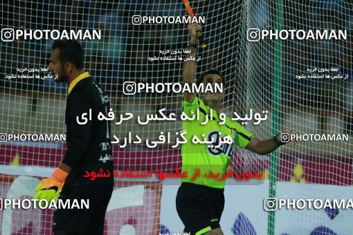 786550, Tehran, [*parameter:4*], لیگ برتر فوتبال ایران، Persian Gulf Cup، Week 3، First Leg، Esteghlal 1 v 0 Tractor Sazi on 2017/08/11 at Azadi Stadium