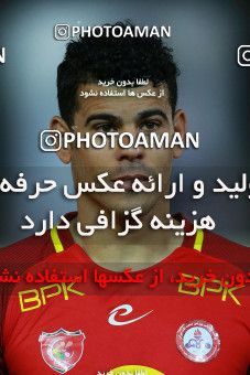 781060, Tehran, [*parameter:4*], Iran Pro League، Persian Gulf Cup، 2017-18 season، First Leg، Week 3، Naft Tehran v Persepolis on 2017/08/10 at Takhti Stadium  / ([*parameter:140*] - [*parameter:139*]) (03)