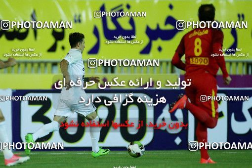 780327, Tehran, [*parameter:4*], Iran Pro League، Persian Gulf Cup، 2017-18 season، First Leg، Week 3، Naft Tehran v Persepolis on 2017/08/10 at Takhti Stadium  / ([*parameter:140*] - [*parameter:139*]) (03)