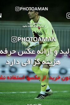 780118, Tehran, [*parameter:4*], Iran Pro League، Persian Gulf Cup، 2017-18 season، First Leg، Week 3، Naft Tehran v Persepolis on 2017/08/10 at Takhti Stadium  / ([*parameter:140*] - [*parameter:139*]) (03)