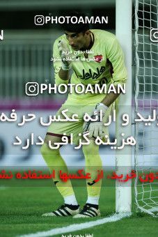 780095, Tehran, [*parameter:4*], Iran Pro League، Persian Gulf Cup، 2017-18 season، First Leg، Week 3، Naft Tehran v Persepolis on 2017/08/10 at Takhti Stadium  / ([*parameter:140*] - [*parameter:139*]) (03)