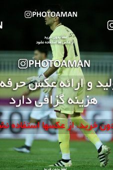 780066, Tehran, [*parameter:4*], Iran Pro League، Persian Gulf Cup، 2017-18 season، First Leg، Week 3، Naft Tehran v Persepolis on 2017/08/10 at Takhti Stadium  / ([*parameter:140*] - [*parameter:139*]) (03)