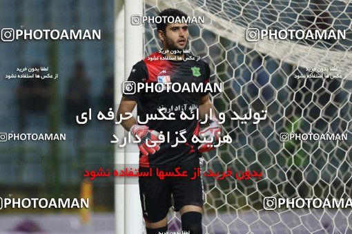 782923, Abadan, [*parameter:4*], لیگ برتر فوتبال ایران، Persian Gulf Cup، Week 3، First Leg، Sanat Naft Abadan 2 v 0 Padideh Mashhad on 2017/08/11 at Takhti Stadium Abadan