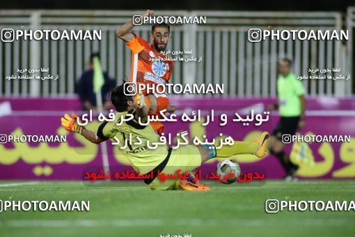 796291, Tehran, [*parameter:4*], لیگ برتر فوتبال ایران، Persian Gulf Cup، Week 4، First Leg، Saipa 1 v 0 Esteghlal on 2017/08/17 at Takhti Stadium