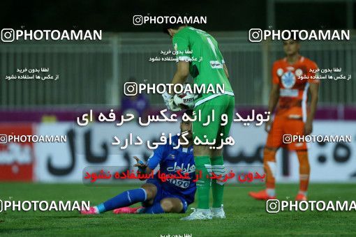 784995, Tehran, [*parameter:4*], لیگ برتر فوتبال ایران، Persian Gulf Cup، Week 4، First Leg، Saipa 1 v 0 Esteghlal on 2017/08/17 at Takhti Stadium