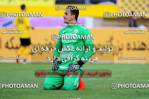 795748, Isfahan, [*parameter:4*], لیگ برتر فوتبال ایران، Persian Gulf Cup، Week 25، Second Leg، Sepahan 3 v 1 Saipa on 2017/04/01 at Naghsh-e Jahan Stadium
