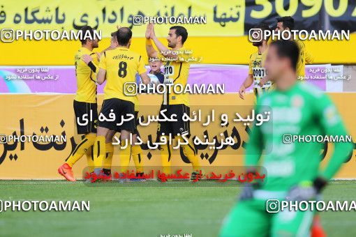 795523, Isfahan, [*parameter:4*], لیگ برتر فوتبال ایران، Persian Gulf Cup، Week 25، Second Leg، Sepahan 3 v 1 Saipa on 2017/04/01 at Naghsh-e Jahan Stadium