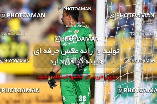 822689, Isfahan, [*parameter:4*], لیگ برتر فوتبال ایران، Persian Gulf Cup، Week 25، Second Leg، Sepahan 3 v 1 Saipa on 2017/04/01 at Naghsh-e Jahan Stadium