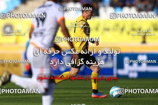 822553, Isfahan, [*parameter:4*], لیگ برتر فوتبال ایران، Persian Gulf Cup، Week 25، Second Leg، Sepahan 3 v 1 Saipa on 2017/04/01 at Naghsh-e Jahan Stadium