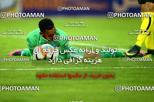 821767, Isfahan, [*parameter:4*], لیگ برتر فوتبال ایران، Persian Gulf Cup، Week 27، Second Leg، Sepahan 1 v 0 Gostaresh Foulad Tabriz on 2017/04/14 at Naghsh-e Jahan Stadium