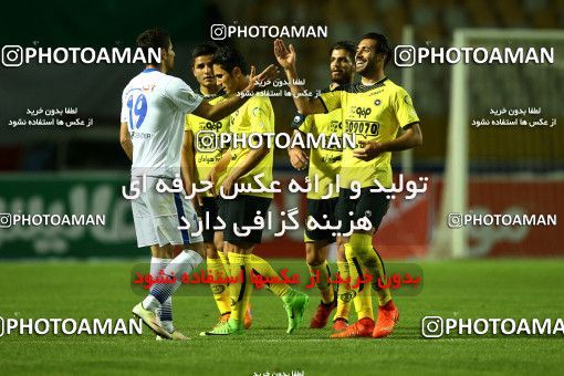 821836, Isfahan, [*parameter:4*], لیگ برتر فوتبال ایران، Persian Gulf Cup، Week 27، Second Leg، Sepahan 1 v 0 Gostaresh Foulad Tabriz on 2017/04/14 at Naghsh-e Jahan Stadium