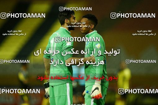 821586, Isfahan, [*parameter:4*], لیگ برتر فوتبال ایران، Persian Gulf Cup، Week 27، Second Leg، Sepahan 1 v 0 Gostaresh Foulad Tabriz on 2017/04/14 at Naghsh-e Jahan Stadium