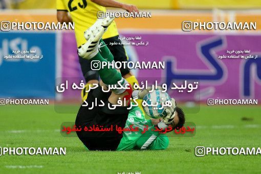 820946, Isfahan, [*parameter:4*], لیگ برتر فوتبال ایران، Persian Gulf Cup، Week 29، Second Leg، Sepahan 2 v 0 Tractor Sazi on 2017/04/29 at Naghsh-e Jahan Stadium